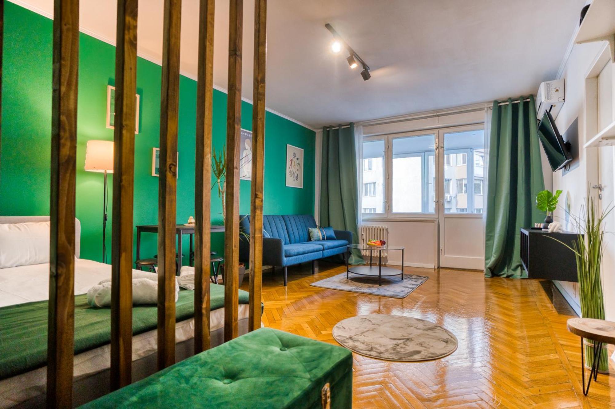 Hacienda Royal Palace - Central Designer Apartment Bukarest Eksteriør billede